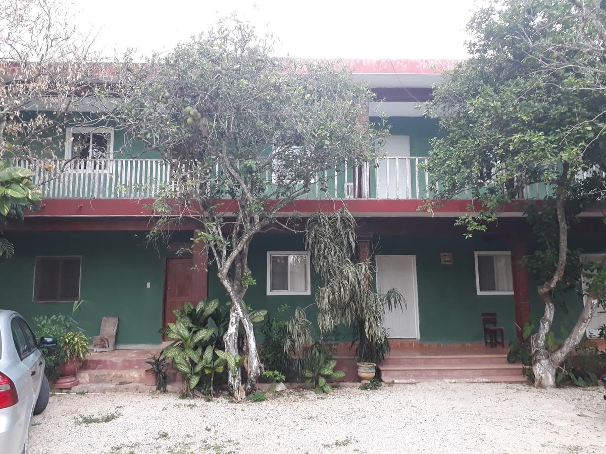 El Chac Mool Bed and Breakfast Santa Elena Eksteriør billede